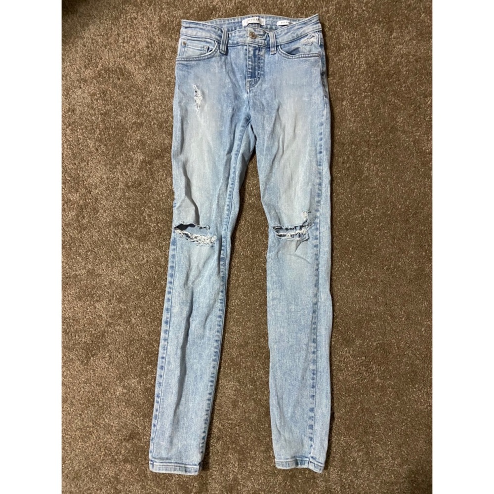 Brand: Guess. Size: 25. Colour: Blue